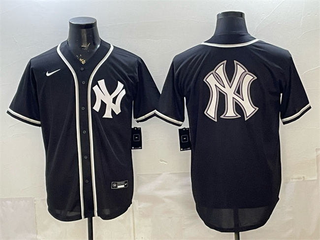 Men's New York Yankees Team Big Logo 2026 Fashion Replica Black Out Stitched Baseball Jersey 001