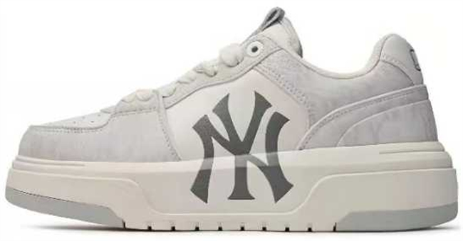 Men's New York Yankees Chunky Liner Baseball Shoes Sneakers White Grey 004