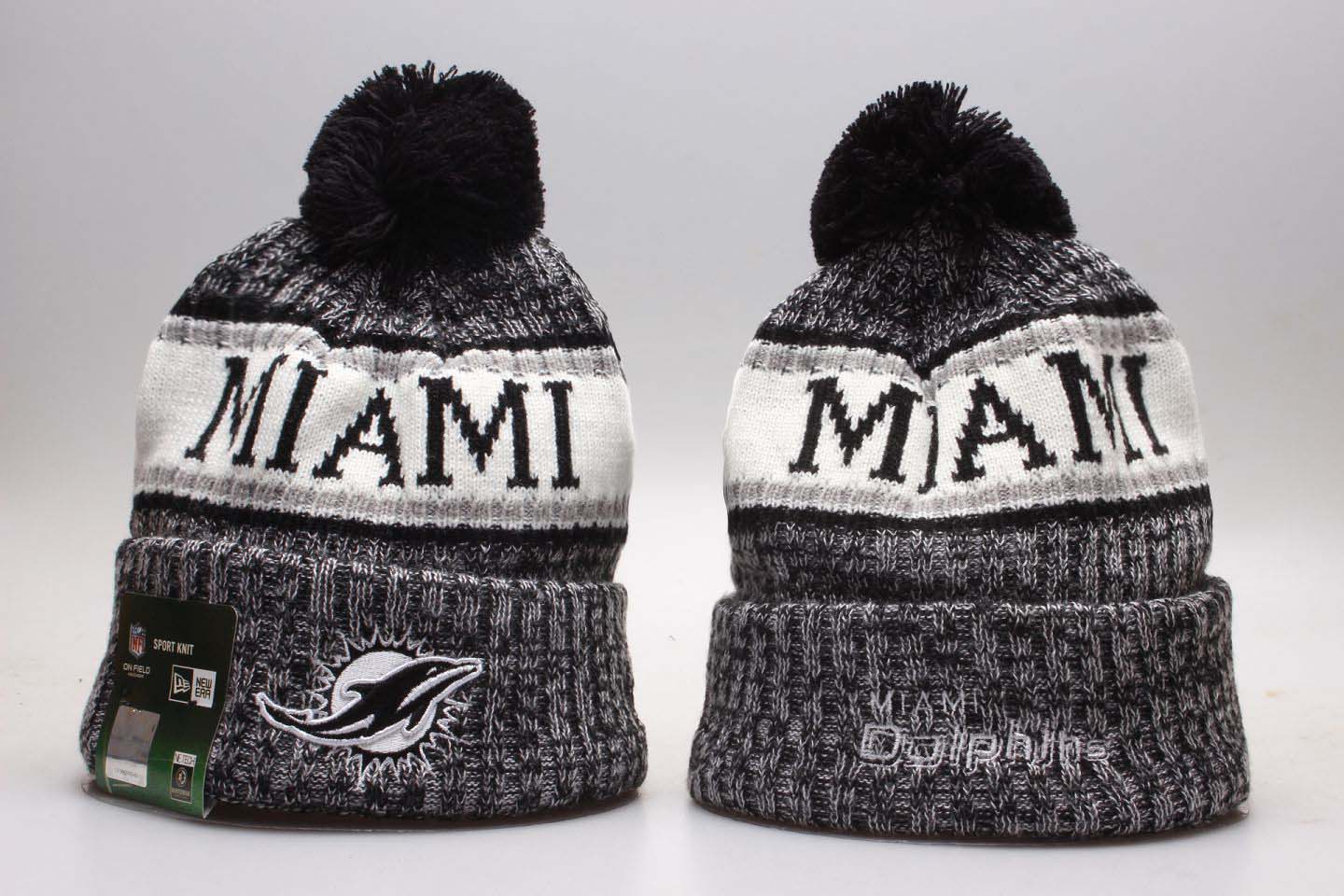 Dolphins Team Logo Wordmark Cuffed Pom Knit Hat YP